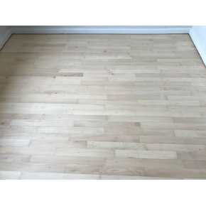 Bgeparket gulvet er nu frdigslebet og klar til efterbehandlingen 2x mat lak.